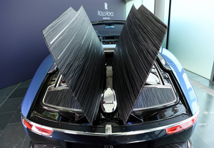 Rolls Royce Boat Tail1