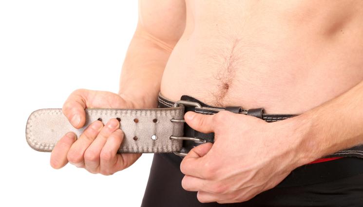 колан гол мъж - НЕ Е ЗА ВЯРВАНЕ: Футболен фен развя достойнството си от трибуната! (СНИМКИ)