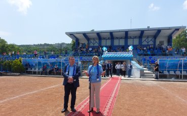 Министърът на младежта и спорта Весела Лечева участва в откриването