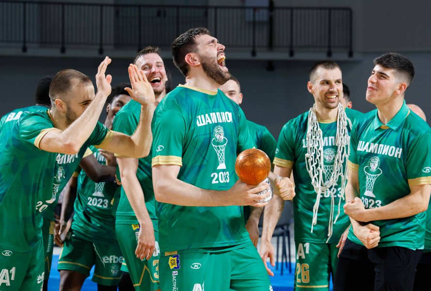 Балкан Ботевград е шампион на България по баскетбол за сезон1