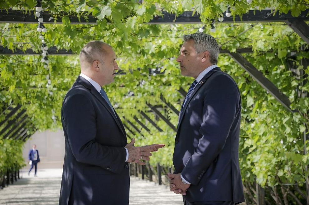 Задълбочаването на двустранното сътрудничество между България и Австрия в редица