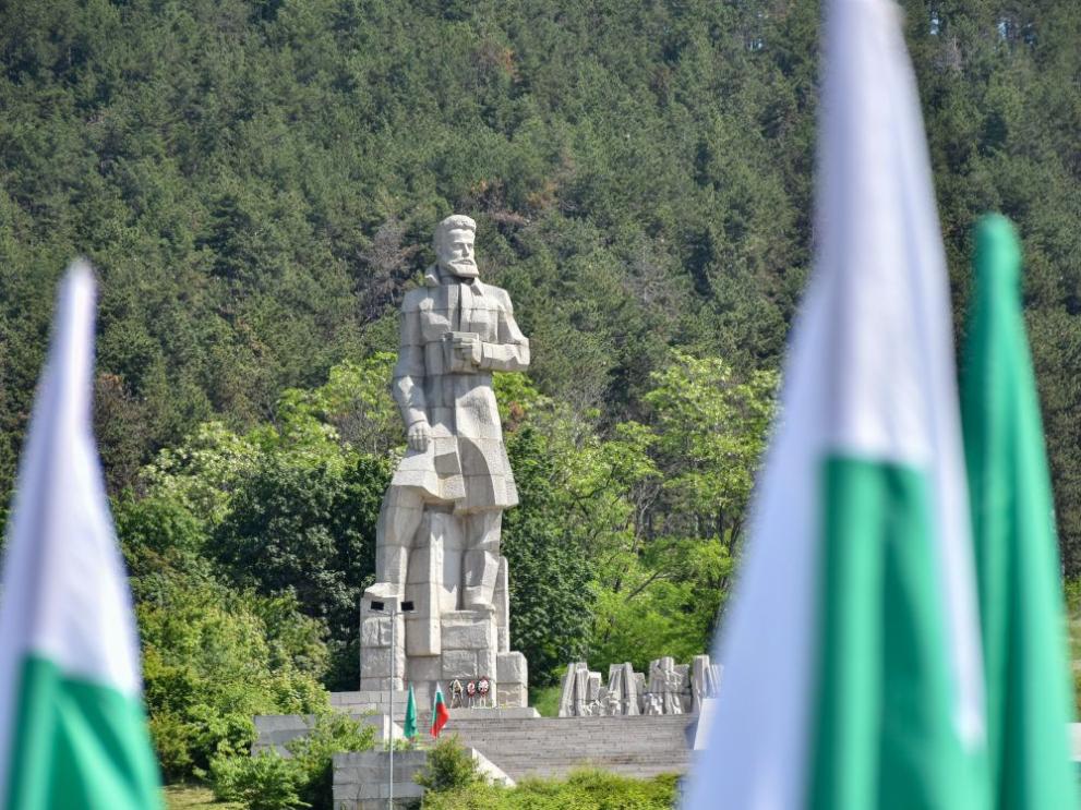 В Деня на почит към паметта на Христо Ботев и