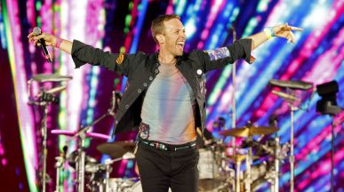 Coldplay отново ще обикалят Европа през 2024 г.