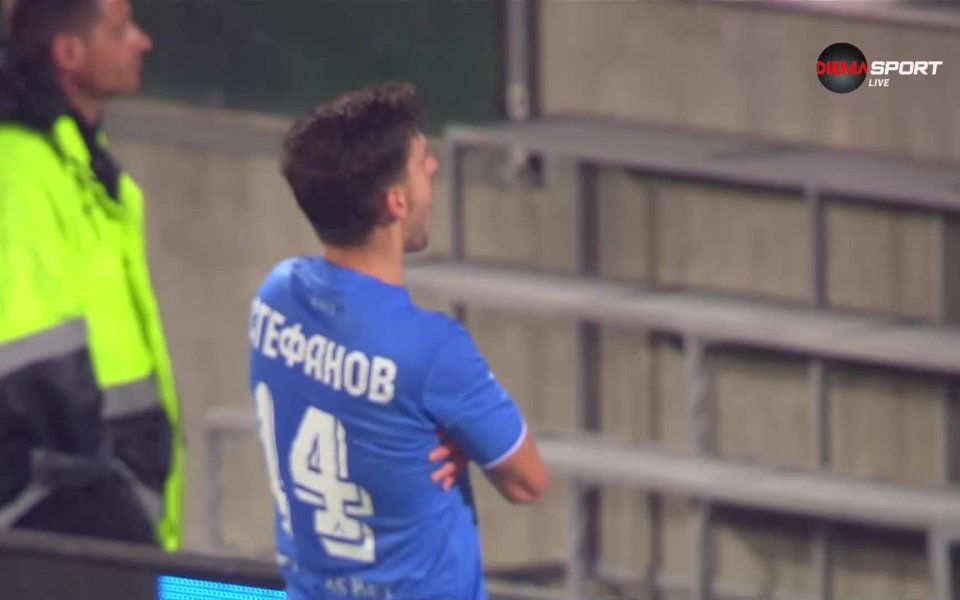 Левски изравни на Лудогорец в 33-ата минута. Страхотно центриране на