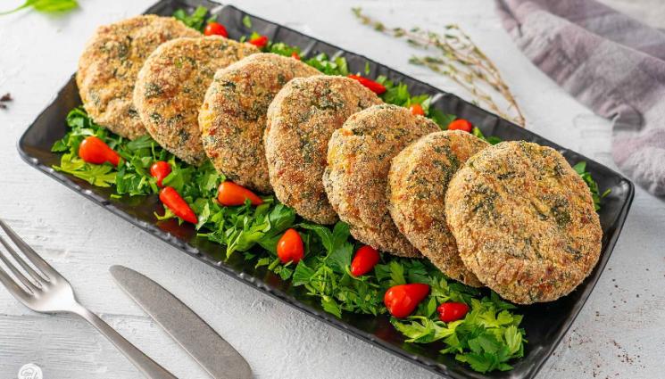 рецепти - Гответе с matekitchen.com: Бързи и вкусни спаначени кюфтета с кашкавал и много подправки (ВИДЕО)