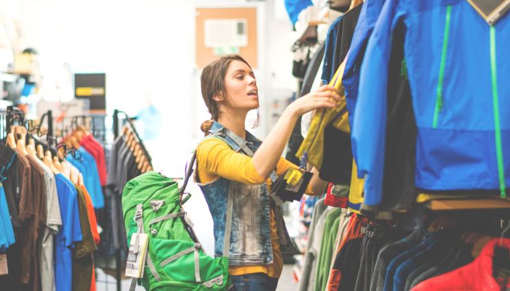 дрехи - ОТ КИТАЙ ДО БУТИКА: Блузата скача от 8 на 40 лв. в нета!