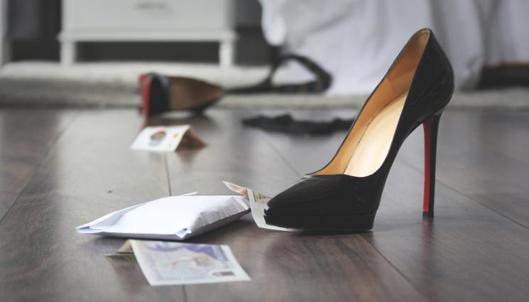 проституция - Сводница натискала 13-годишна да проституира