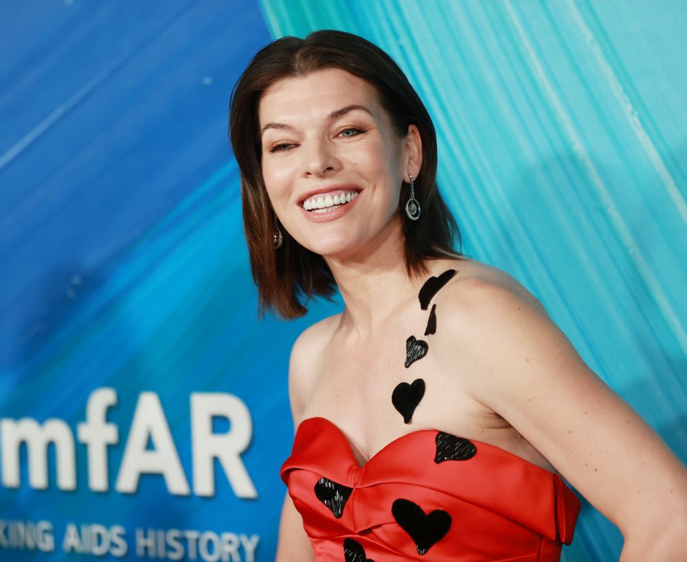 Мила Йовович