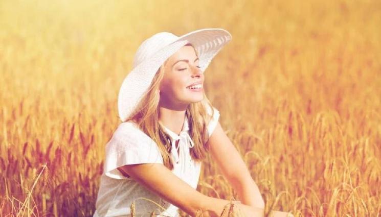 слънце изгаряне - Масло от морковено семе пази кожата