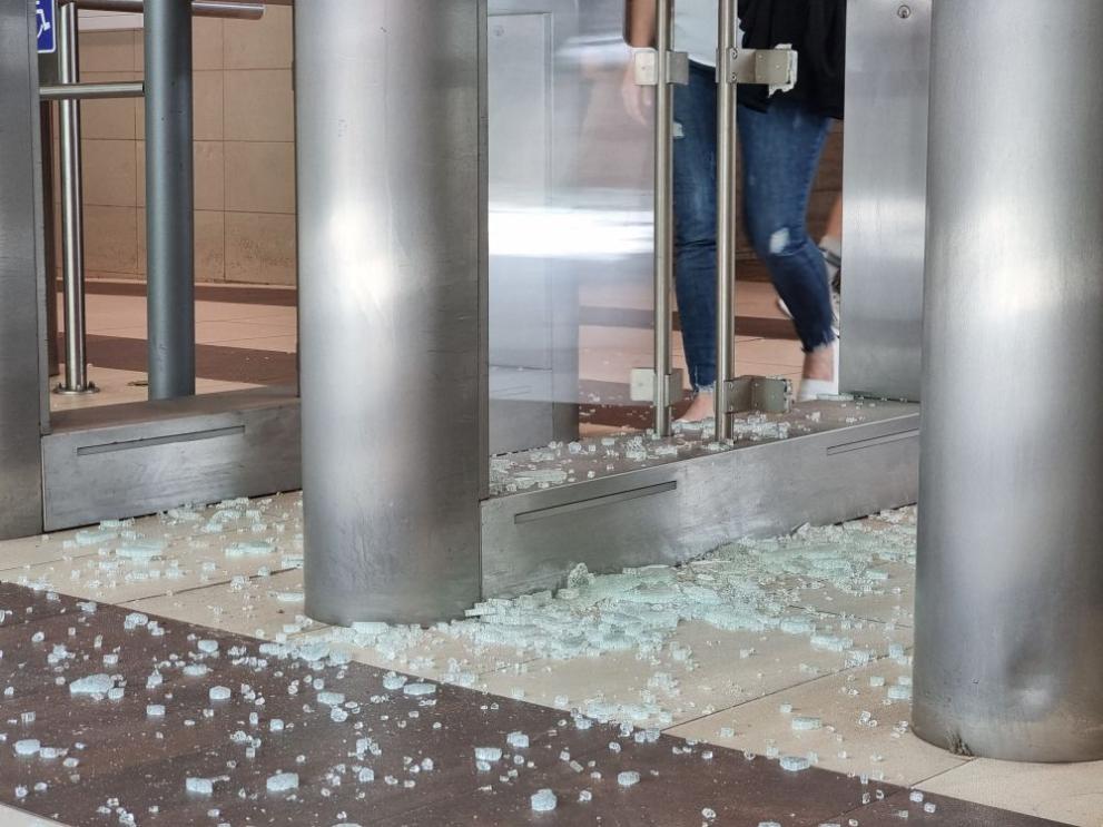  метро вандализъм 