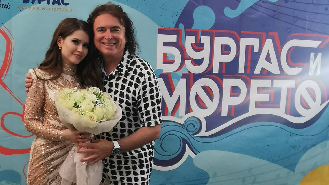 по ноти