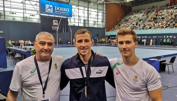 спортна гимнастика - Дунев: Еди Пенев е близо до спечелване на трета квота за Париж, но в Доха трябва да е много спокоен