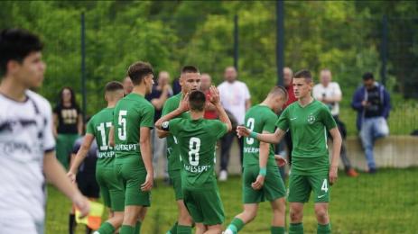 Лудогорец до 15 г