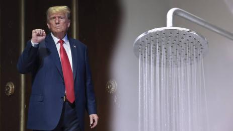 Доналд Тръмп душ