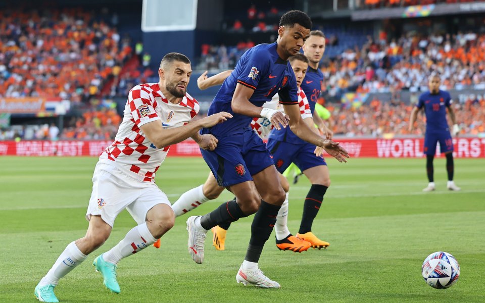 Нидерландия посреща Хърватия на Де Кайп“ в Ротердам в полуфинална