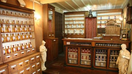 фармацевтична експозиция