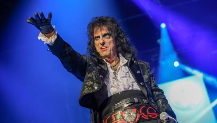 Алис Купър - НА ВАШЕТО ВНИМАНИЕ: Вампирът Алис Купър!