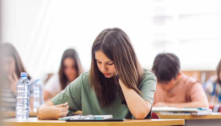 изпит - Ето верните отговори на НВО по математика за 7 клас