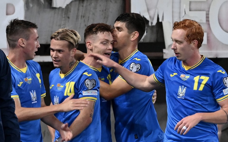 Отборът на Украйна постигна зрелищна победа с 3:2 като гост на Северна Македония,