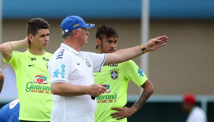 Луиш Фелипе Сколари - 74-годишният Сколари поема Атлетико Минейро