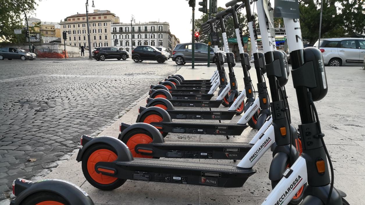 В Бургас започва кампания за ограничаване на скоростта за скутерите
