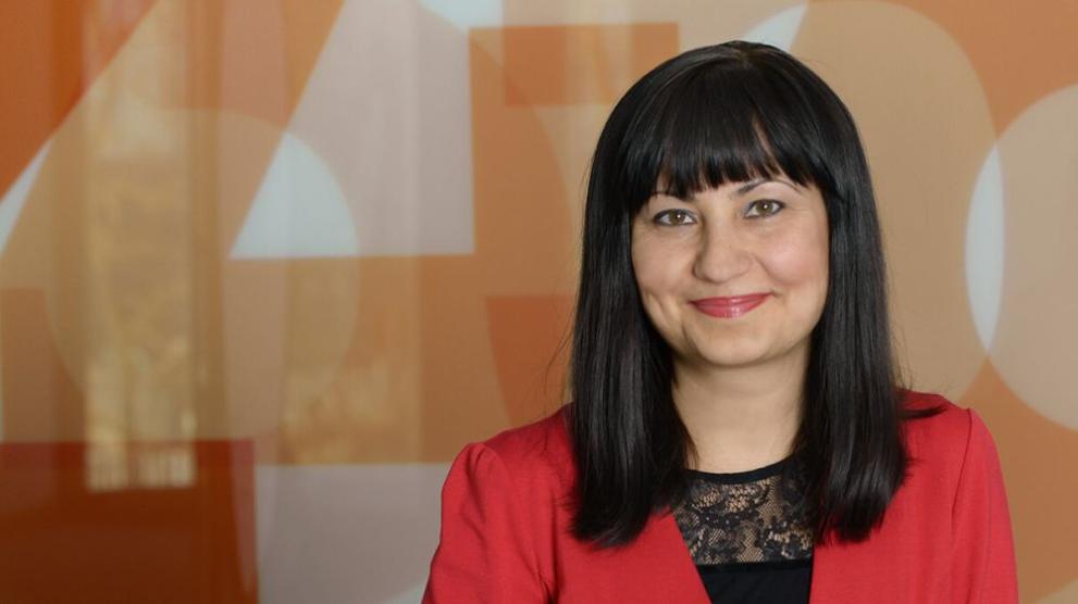 Илиана Иванова е политик и икономист, член на Европейската сметна