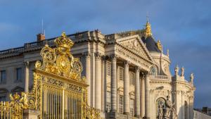 Дворецът Версай един от най посещаваните обекти във Франция празнува своята