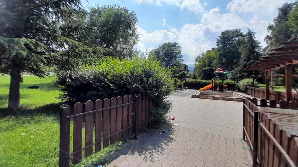 Започна основно почистване на Берковица след наводнението, съобщиха от Общината.