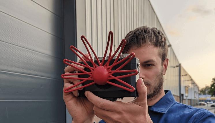 джаджи паяк - ДЖАДЖИ: Паяк снима настроения