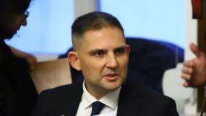 Депутатът от ПП ДБ Петър Петров е номинацията им за председател