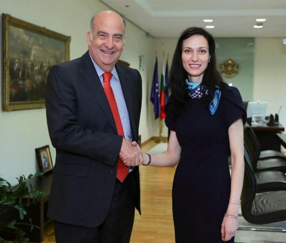 Вицепремиерът и министър на външните работи Мария Габриел се срещна