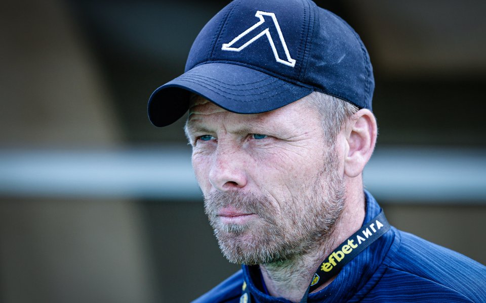 Левски все още търси нов треньор за дублиращия отбор след