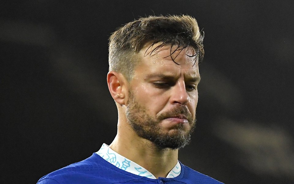 Капитанът на Челси – Сесар Аспиликуета, играе на Стамфорд Бридж“