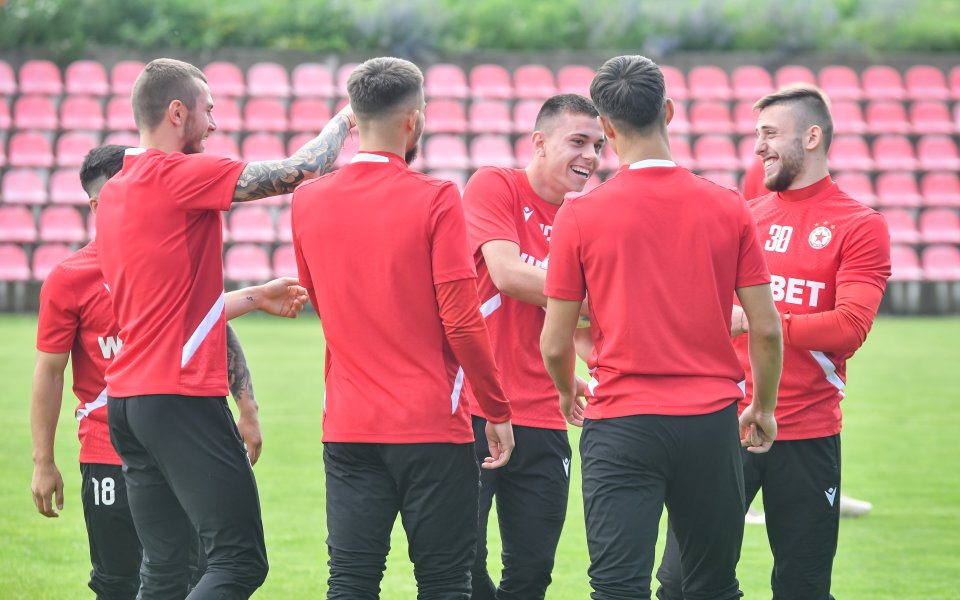 Отборът на Сепси, който е съперник на ЦСКА във втория