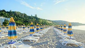 Нови правила за концесия на плажовете обяви министърът на туризма