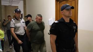 Районният съд в Бургас остави в ареста мъжа заловен да
