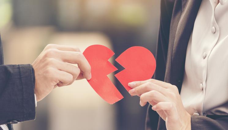 разбити сърца - НЕПОДОЗИРАН ИНЦЕСТ: Съпрузи се оказаха брат и сестра