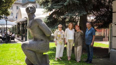 Шмиргела скулптура