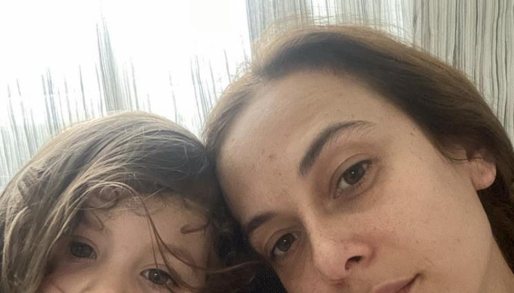 ВЕСЕЛА БАБИНОВА - Щерката на Весела Бабинова я подлуди