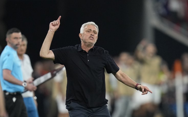 Нова наказание и сериозна глоба за Моуриньо в Италия