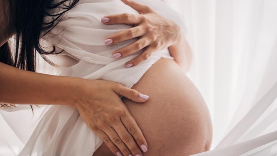 бременност бременна жена корем