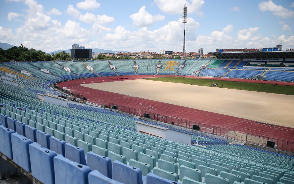 Утре е важен ден за родния футбол: България чака решение на УЕФА