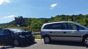 Три катастрофи затрудняват движението на магистрала Тракия съобщава МВР Три автомобила