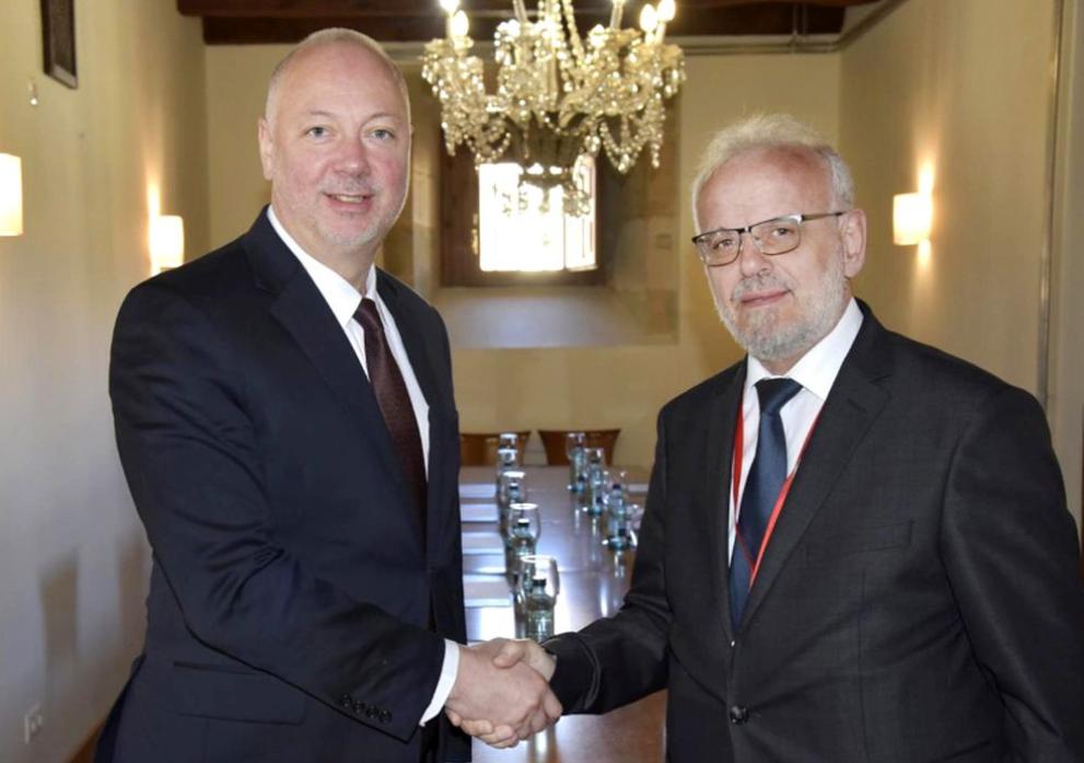 Гарантирането на правата на българите в Република Северна Македония с