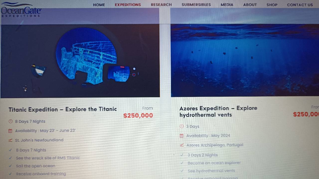 Обява за Титан