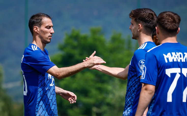 Попето пожела голям трансфер и пари в Левски