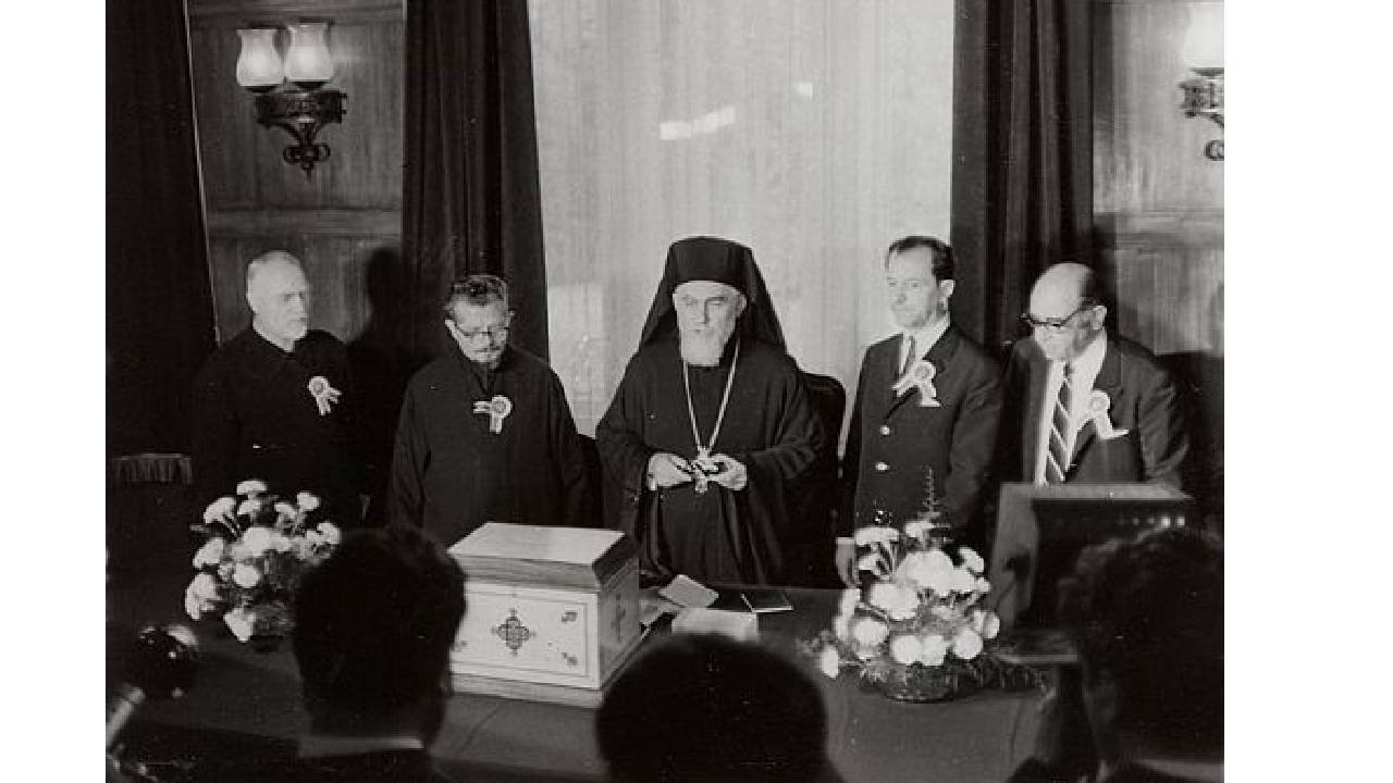 Избор на патриарх Максим