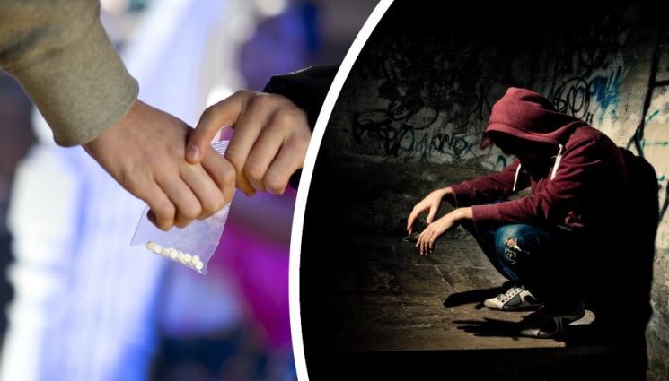 наркотици младежи дрога - ОПАСНА МОДА! Младежи бъркат химически съставки, за да си приготвят бонбони опиати
