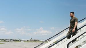 Украинският президент Володимир Зеленски пристигна в България   Полетът бе извършен