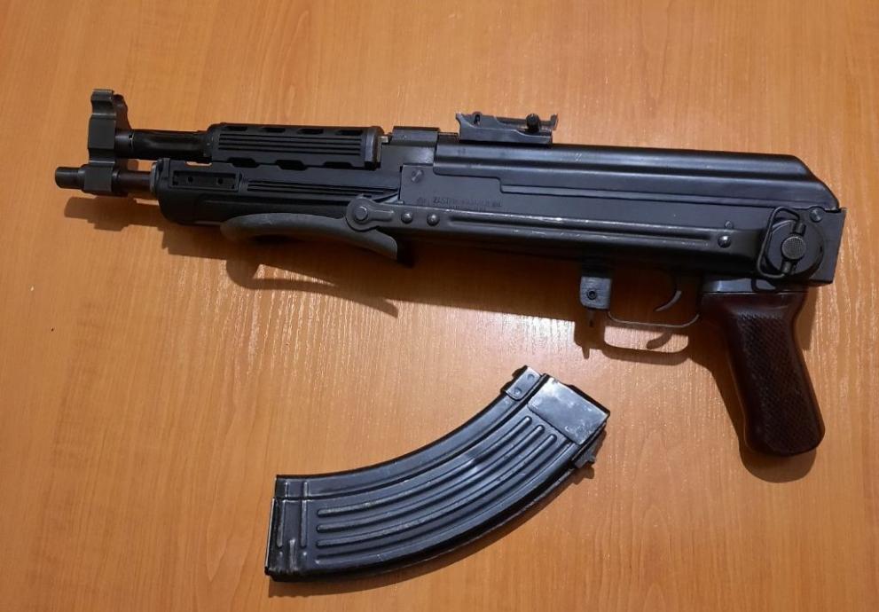 Софийска градска прокуратура (СГП) повдигна обвинения на двама, продавали огнестрелни